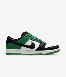  Nike SB Dunk Low Pro "Classic Green"