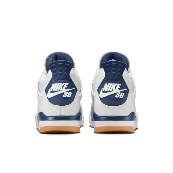 Nike SB x Air Jordan IV