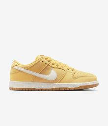  Nike SB Dunk Low Pro Iso Saturn Gold