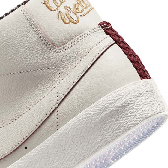 Nike SB Zoom Blazer Mid "Welcome Skateshop"