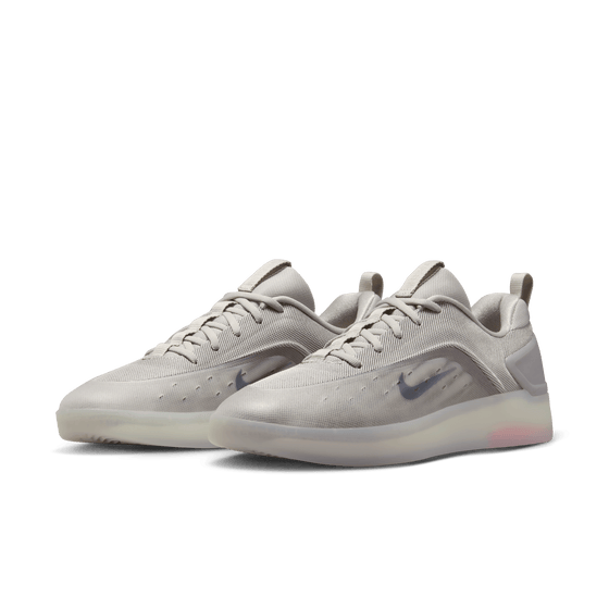 Nike SB Zoom Nyjah 4 Silver