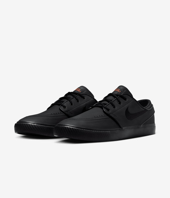 Nike SB Zoom Janoski OG+ Iso "Triple Black"