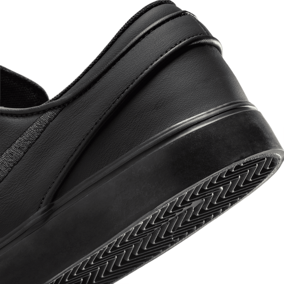 Nike SB Zoom Janoski OG+ Iso "Triple Black"