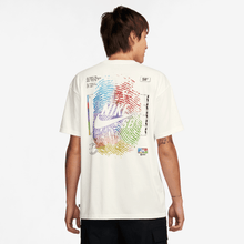  Nike SB Thumbprint T-Shirt