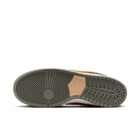 Nike SB Dunk Low Pro "Light Carbon Monarch"