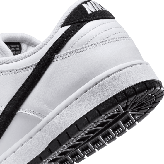 Nike SB Dunk Low Pro Iso
