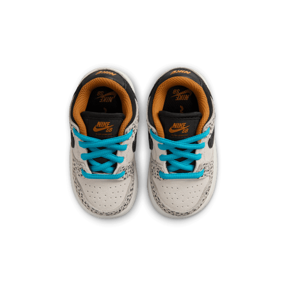 Nike SB Dunk Low Pro Electric