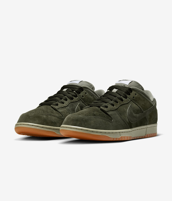 Nike SB Dunk Low Pro B