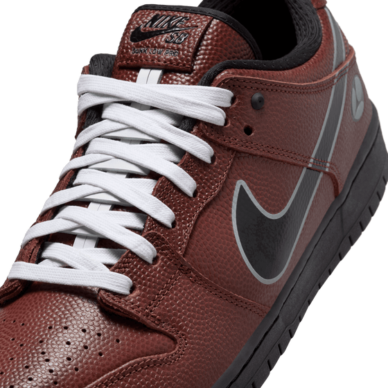 Nike SB Dunk Low Pro "Limosine"