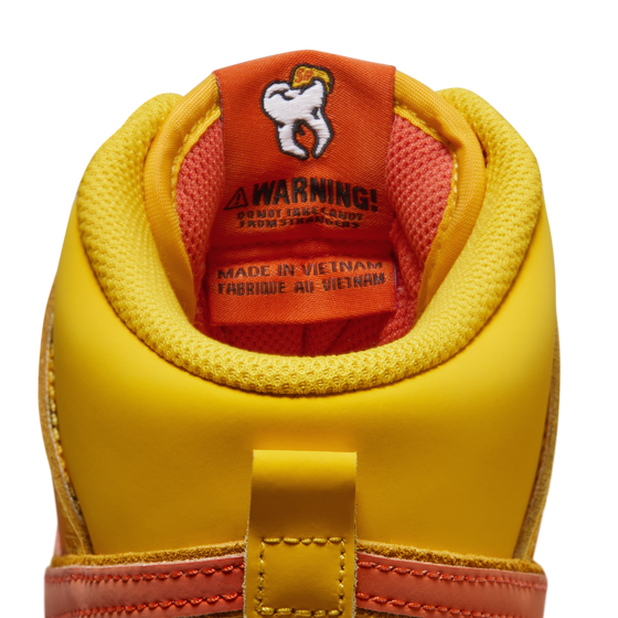 Nike SB Dunk High 'Sweet Tooth'