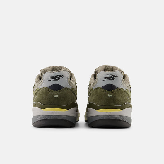 New Balance Numeric Reynolds 933