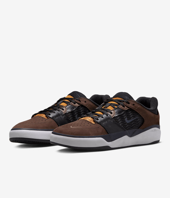 Nike SB Ishod Premium
