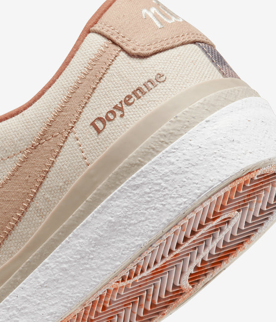 Nike SB Blazer Low x Doyenne