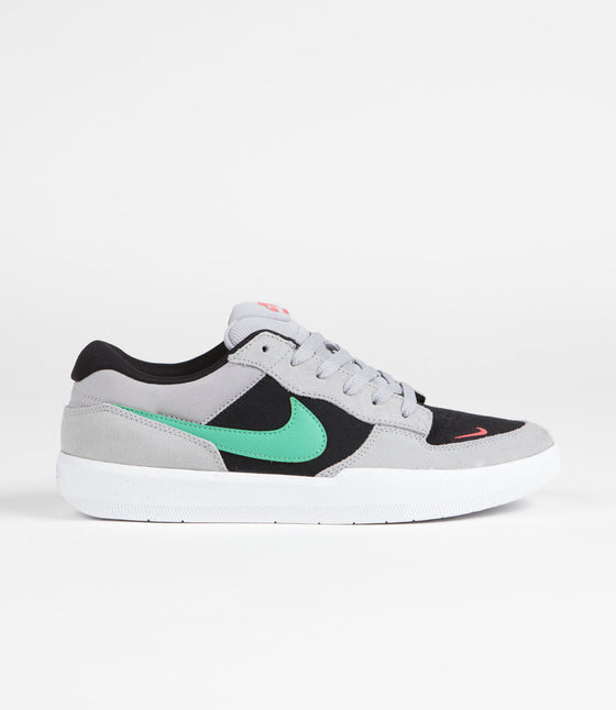 Nike SB Force 58