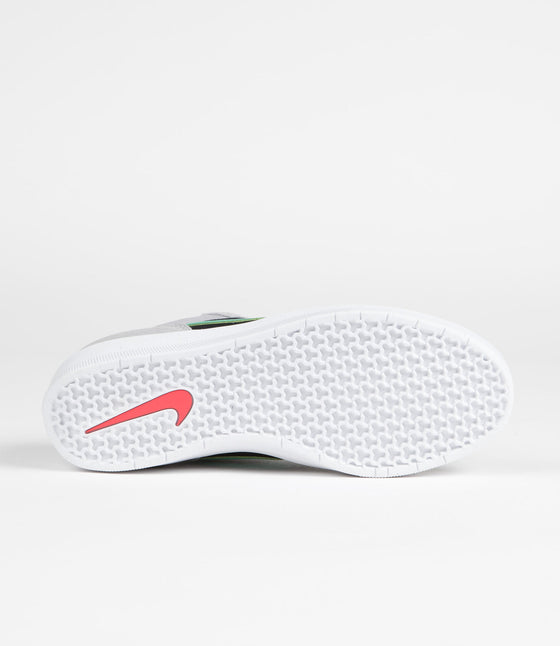 Nike SB Force 58